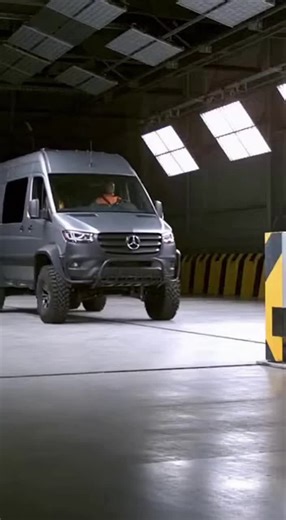 Краш тест Mercedes-Benz Sprinter 6x6