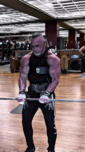 How to grow your biceps and get a maximum pump at the same time #pump #biceps #workout #muscle #motivation