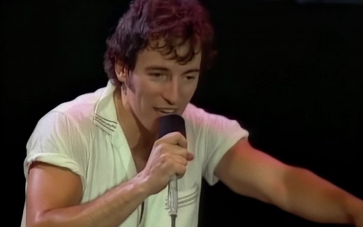 布鲁斯·斯普林斯汀 | Bruce Springsteen - Dancing In The Dark 1984年单曲MV | HD