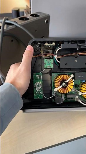 Audioquest Powerquest 3電源濾波器內部的拆解！