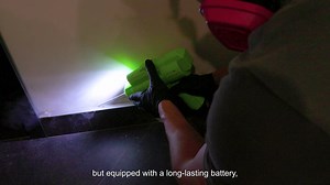 Pest Control Professionals: Introducing PestBlaster, a cordless insecticide duster designed specifically to enhance precision, reduce waste, and simplify your pest control tasks. Traditional dusters can sometimes make it difficult to accurately control powder usage and access tight spaces. PestBlaster directly addresses these challenges—offering clear advantages for pest control experts in their daily operations. Why PestBlaster makes a difference: ✅ Precise Spot Treatments: Multiple extensions 