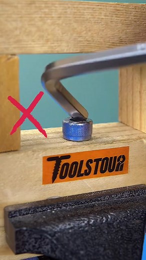 6.5M views · 2.6K reactions | https://toolstour.net/ - Do It Your Way - Ball Hex VS Straight Hex #reels #tips #tutorial #toolstour | Toolstour | Facebook