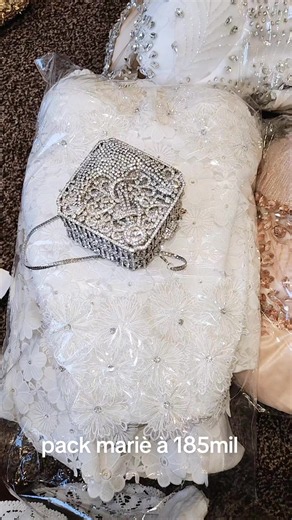 Pack mariée à 185 mil — robe de mariée, accessoires et couture