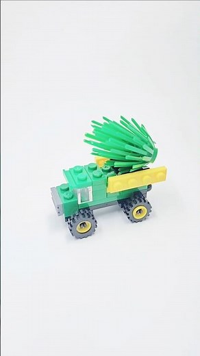 How to Build a LEGO Farm Truck – Easy & Fun! 🌽🚛🌻 #lego #legotruck #shorts