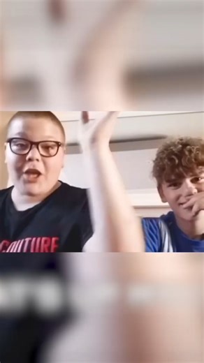 At what age do people start smoking?