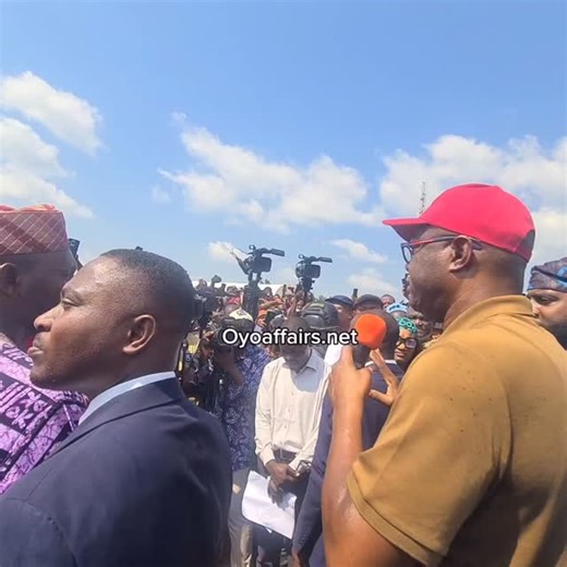 Oyo Affairs on Instagram: "A resolution has been reached by Governor Seyi Makinde regarding the Ibadan Circular Road Project in Ido local government. The project has been restricted to only 150 meters to accommodate the densely populated Ologuneru community."