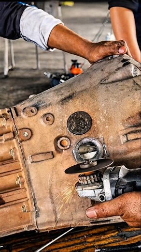 A Smarter Clutch Service Setup #mechanic #mechanical #car