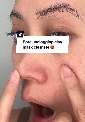 Effective Blackhead Removal with Green Tomato Clay Mask