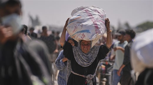 Israel's leaders slam a news report on a Gaza 'killing field' near food sites