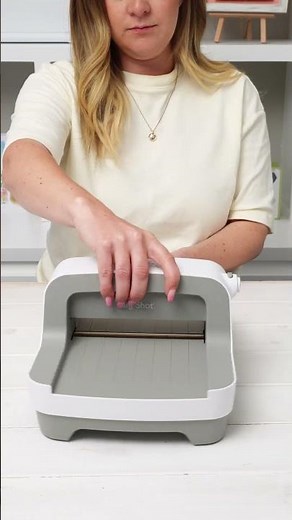 A Peek Inside the NEW Big Shot Starter Kit