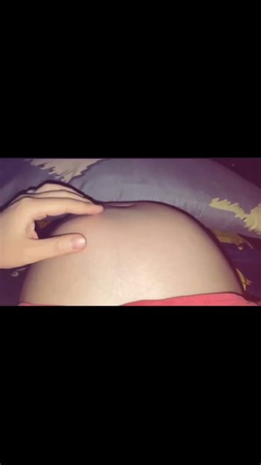 Alien belly expansion and movement #alien #baby #belly #bellybutton #pregnant#woman#abdomen#navel