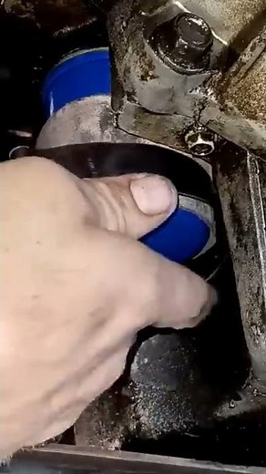 stubborn oil filter hack