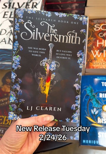 Hurry! These new books aren’t going to buy themselves! 🏃‍♀️💨 Some of the fantasy romance books releasing this week include: ⚔️ The Silversmith by @ljclaren 🥀 The Secret Gardin 🔱 The Trident and the Pearl And so many more! Edit: The Library of Amorlin comes out March 3! 📚 Which book(s) are you picking up this week? 🛒 💾 Save this for your next trip to Barnes and Noble ✨ #BookTok #fantasybooktok #romantasy #bookrecs #newreleasetuesday