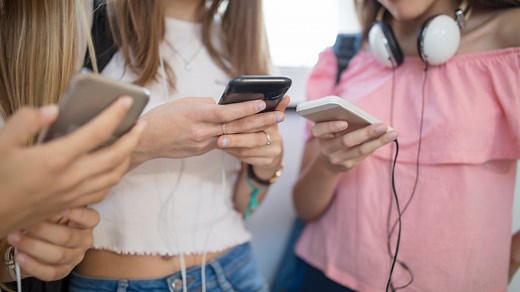 American Psychological Association Releases New Guidelines for Teens' Use of Social Media