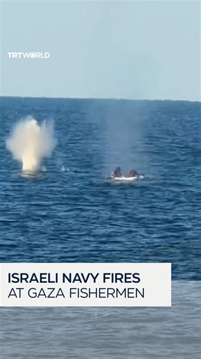 Israeli naval boats heavily fire toward Palestinian fishermen off the coast of Khan Younis in southern Gaza. | TRT World