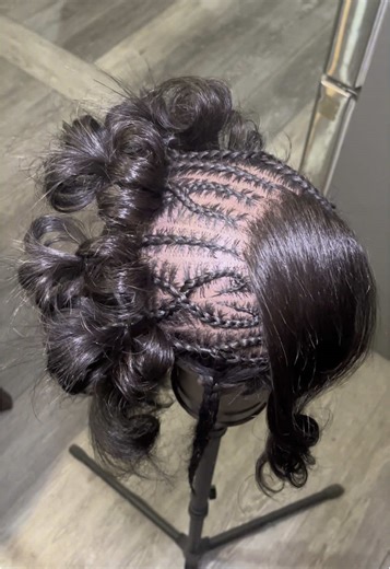 Creating Unique Birthday Hairstyles for Curls