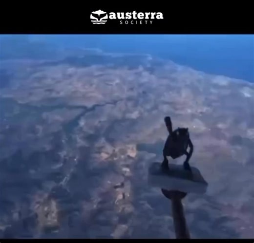 🔵 ESTUDIANTES DE COLINA ALCANZAN LA ESTRATÓSFERA CON GLOBO SONDA Y RECUPERAN IMPACTANTES IMÁGENES Un destacado hito científico logró un grupo de alumnos del Liceo Bicentenario Santa Teresa de Los Andes, en la comuna de Colina, tras enviar un globo sonda a la estratósfera y recuperar con éxito su cápsula con registros en alta definición de la Tierra. El proyecto, denominado STAX3PLORER, se desarrolló durante gran parte del año escolar 2025 bajo la guía de sus docentes. El lanzamiento se realizó 