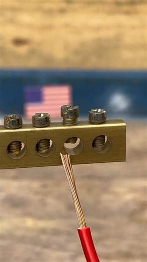 How to secure a cable to a line with no connector Simple, tight, and reliable #LineCableFix #WorkshopHack #NoConnectorNeeded #SmartSolution | Do It YourSelf