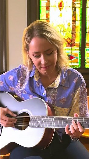 Arianna Powell on Chet Atkins, Her Guitar Muse