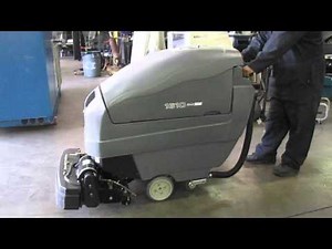 Tennant 1610 Ready Space Carpet Cleaner Extractor 71.1 Hours Walk Behind