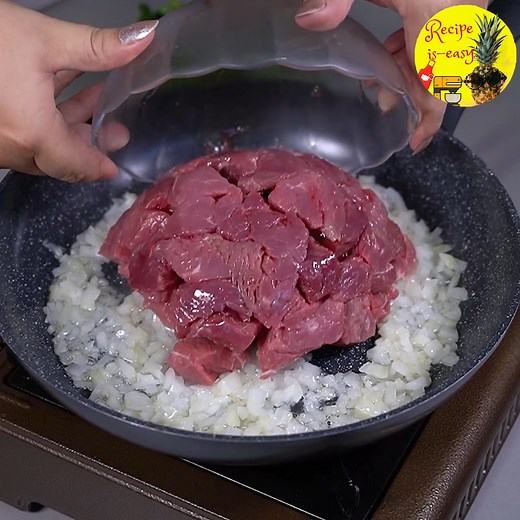 3.9M views · 32K reactions | Next time, make pasta with meat like this. | Recipe is easy | Facebook