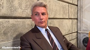 Per un Guarnieri innamorato, una Contessa MOLTO arrabbiata... Roberto Farnesi racconta il suo Paradiso. Il paradiso delle signore #ilparadisodellesignore #rai1 | Radiocorriere Tv