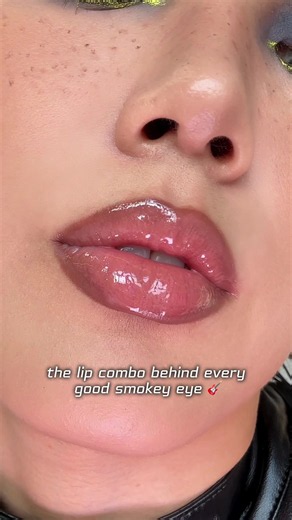 The lip combo always ties it all together. 🖤 🎸 #SculptingLipPencil in Java #KaleidosLipGlaze in Skinny Dip This look gives a classic 90s nude tone that enhances the lip shape without heaviness to complete any smokey eye. #y2kmakeup #lipcombo #nudelip