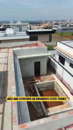 estrutura de steel frame #casa #caminhoparaumavidamelhor #deustemumapalavrapravoce