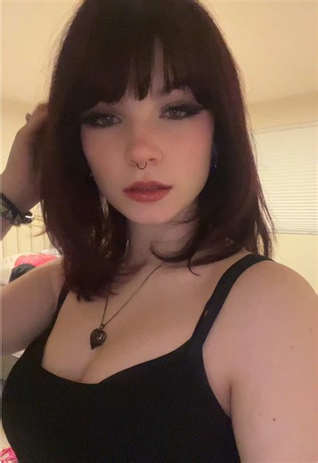 Pls ignore how dirty my mirror is and how shaky my hands r🙏#emo #die #meow #kuromi #kys