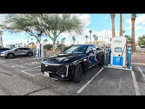 39% No Go, EVgo Fast Charging, Target, 3901 W Ina Rd, Tucson, Arizona, 27 December 2025, GFH10707