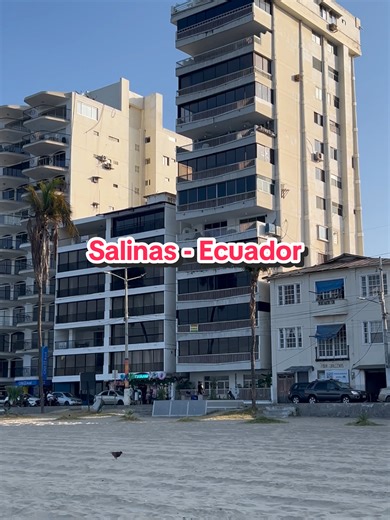 SALINAS - ECUADOR #salinasecuador #salinasbeach #salinasbeachecuador🇪🇨🤩 #EcuadorTravel #ViajemosporEcuador