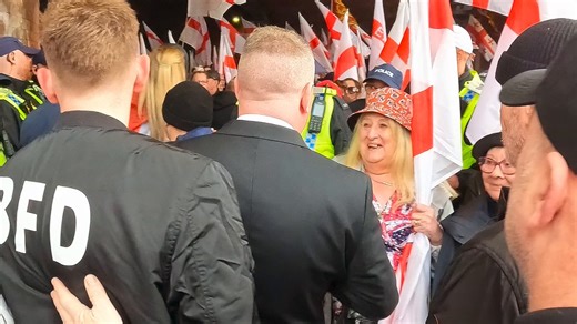 🏴󠁧󠁢󠁥󠁮󠁧󠁿 BRITAIN FIRST LEADER PAUL GOLDING ARRIVES AT ST GEORGE'S DAY PARADE IN MANCHESTERThousands of patriots attended the St George's Day parade in Manchester organised by Britain First.It was by far the largest St George's Day parade anywhere across the country.