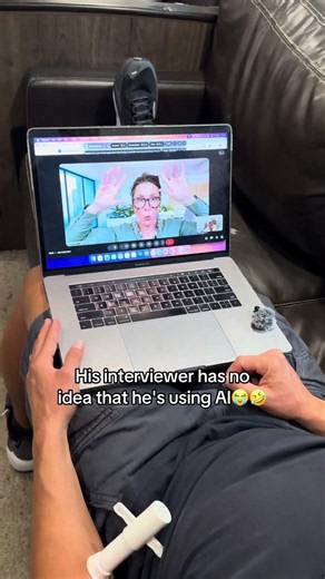 ChatGPT saves jobs 🤦‍♂️ #partnershipparakeetai #chatgpt #jobs #interview #careeradvice