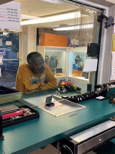 A staggering offer of $31,566! But is it enough? #gold #pawnshop #viral #fyp #viralvideo