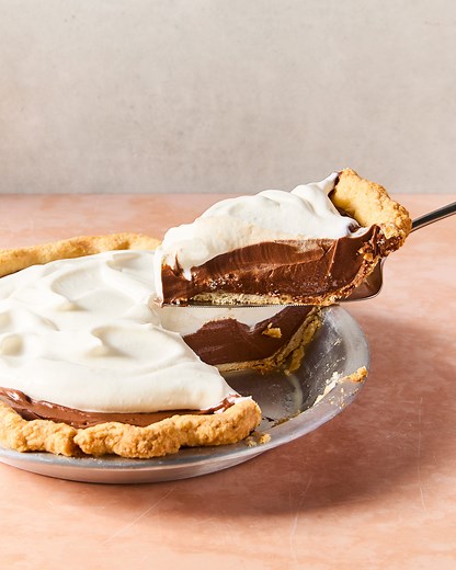 23 Easy Cream Pie Recipes That Are As Light As A Cloud