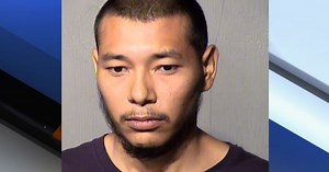 Phoenix man impersonating a federal agent threatens victim with Taser