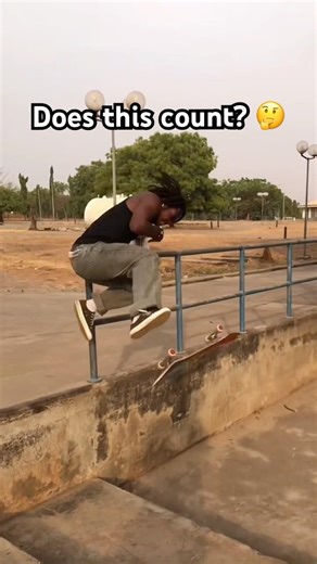 Boneless triple finger flip… does this count? #diel #learningtoskate #skateboarding #skateprogress