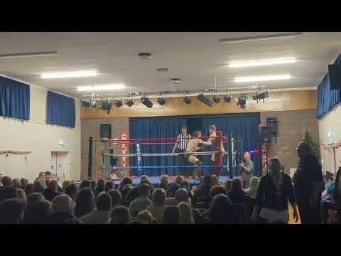 Raymond O'Reilly Vs Tommy Lawrence