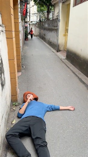 Không Nhảy Theo Nhạc Và Cái Kết .. #chimeconem #funny