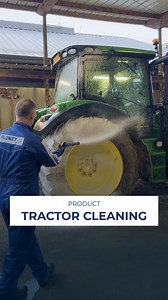 Tough machines? You bet. But tough on your hands? Nope. 🙂‍↔️ Your machines work hard — and so do we. But unlike heavy-duty cleaners that are harsh and aggressive, our products are powerful on dirt, yet gentle on surfaces and skin. It’s the FLOWEY® way: smart chemistry 🤝 no compromises. 👉 Especially in the agricultural sector 🌾, where performance matters most, we deliver top-level cleaning quality without the rough side effects. Here’s what we used to make even the muddiest machines look bran