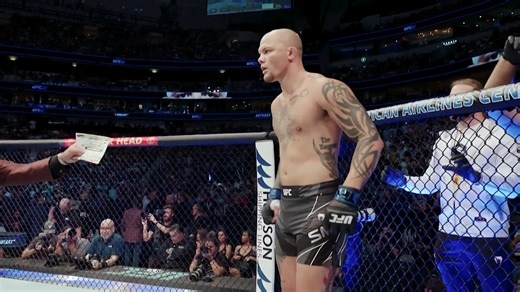 Last night Anthony Smith left his gloves in the Octagon Thank you for over a decade of memories, Lionheart 🦁 | UFC