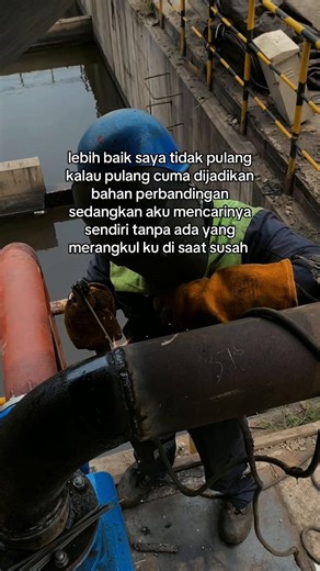 jika kelak aku sukses akan ku ingat masa sulit ini🙂#zxycba #fy #u4 #helmkuning #fyp