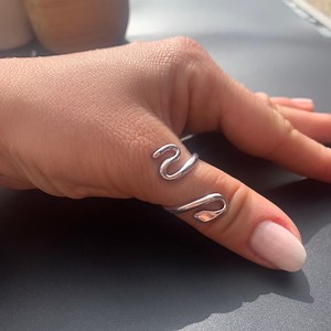 Silver Snake Thumb Ring, Stackable Adjustable Ring, Birthday Gift for Her, Christmas Gift, Open Dainty Ring - Etsy