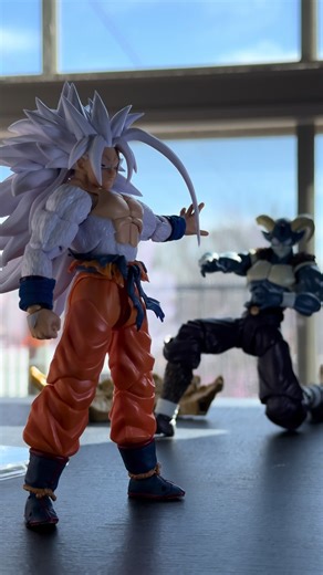 New Black Hole Toys: SSJ5 Goku vs. Moro Showcase