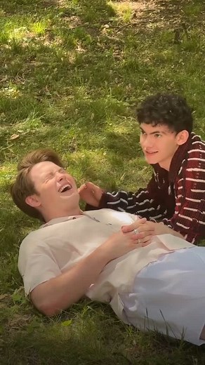 everythingkitconnor on Instagram: "he’s fighting for his life on that slide 🍑 kit and @joelocke03 behind the scenes of their @teenvogue cover shoot in 2023 @kit.connor #kitconnor #joelocke #heartstopper 📹 @teenvogue"
