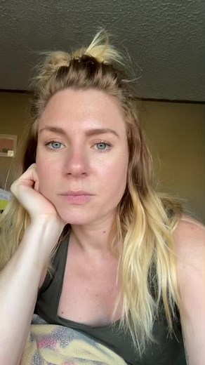 Tess (@tesstothetickles)’s videos with original sound - Tess