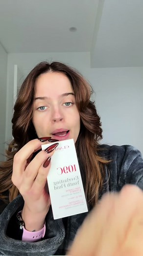 Clarins Foundation Makeup Tutorial