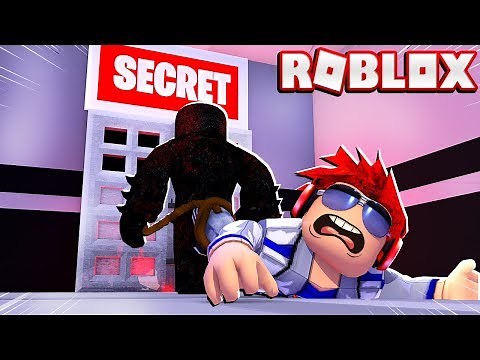 MAP CREATOR TRAPS ME IN A SECRET ROOM! -- ROBLOX Flee the Facility