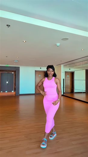 What A Hot Body Can Do! #hotbody #viral #fyp #elsieuzoma