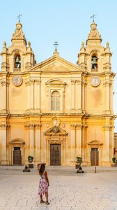 Avec son climat ensoleillé toute l'année, Malte est la destination idéale pour se détendre, explorer des trésors historiques et profiter d'une ambiance méditerranéenne incomparable. Que ce soit pour l'aventure ou le farniente, Malte a tout pour offrir une expérience de voyage inoubliable. ✨ | Visit Malta